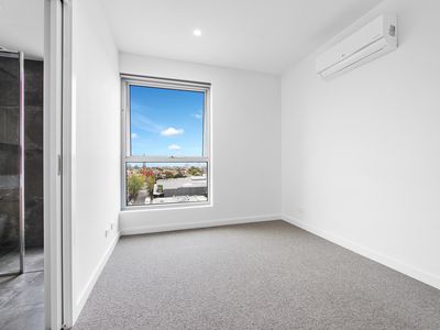 705 / 35 Hall Street , Moonee Ponds