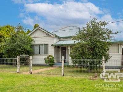 6 Park Street, Glen Innes