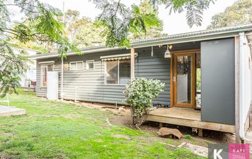 14 Lenne Road, Beaconsfield Upper