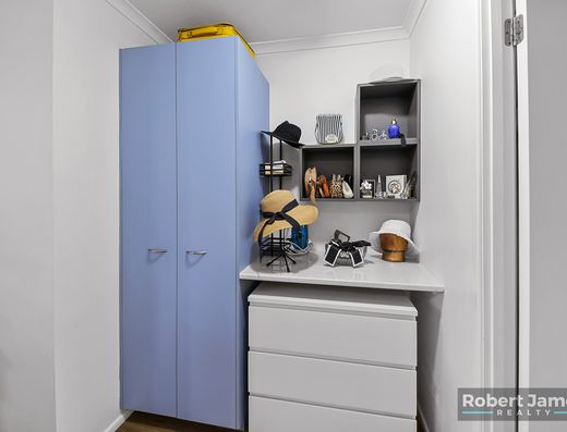 MULTI USE OPTIONS - UNITS WITH DUAL KEY image 13