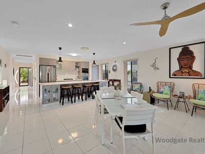 12 Honeyeater Court, Woodgate