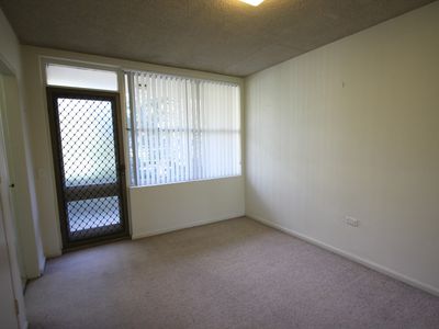 15 / 54 Meadow Crescent, Meadowbank