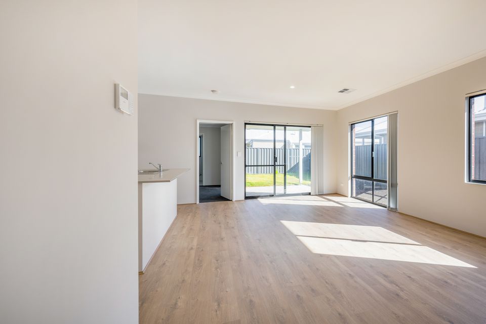 5 Cloudburst Avenue, Baldivis