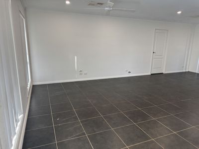 30 Warragrah Place, Parkes
