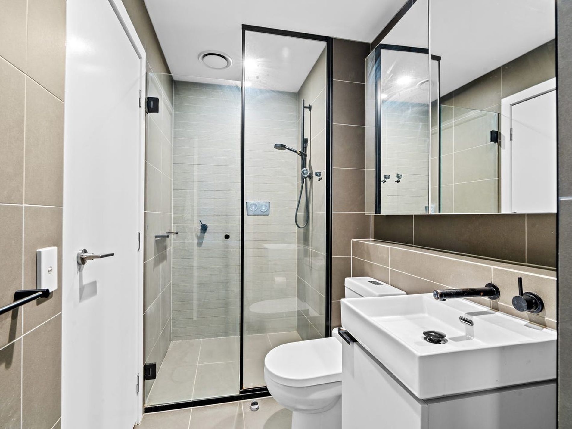 107 / 8 Montrose Street, Hawthorn East