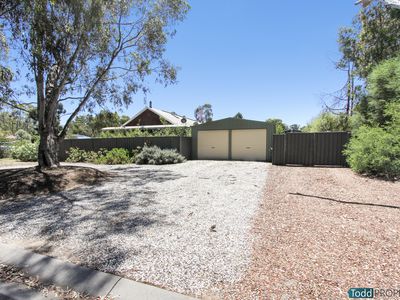 27 Wattle Drive, Heathcote