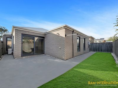 12 Yaleri Rise, Werribee