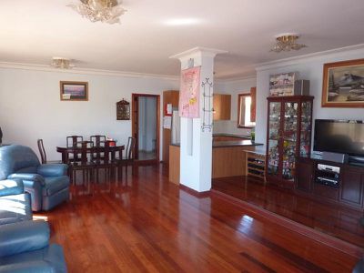 4 Beggs St, Roselands