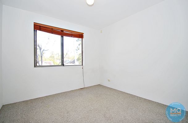 12 / 3 Nurmi Avenue, Newington