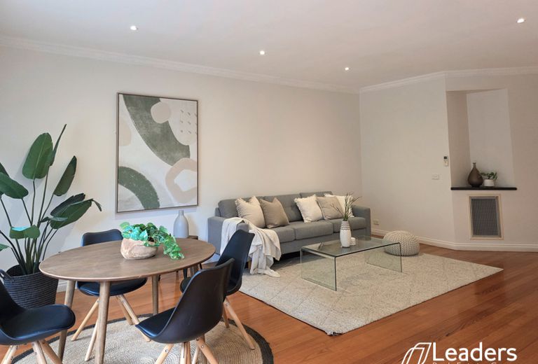 2/23 Barbara Avenue, Glen Waverley