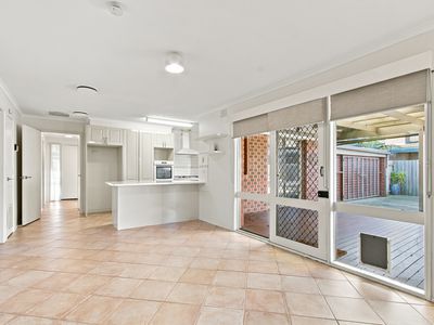 2 Rebecca Drive, Sale