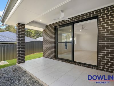2 / 4 Emerald Close, Medowie