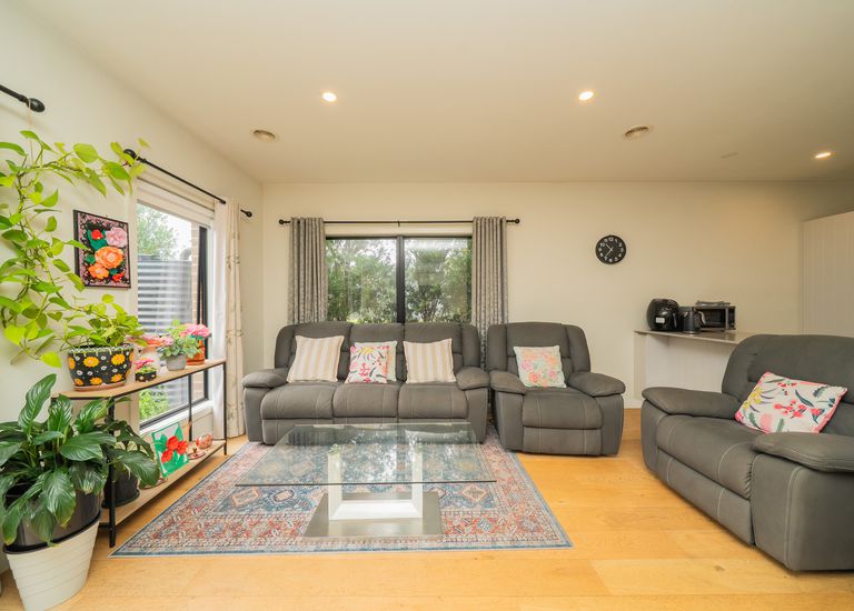 24 Clarendon Street, Avondale Heights