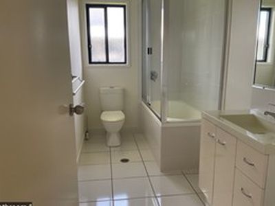 7 Eagle Heights, Zilzie