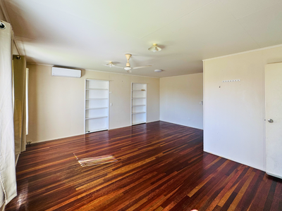 20 Bradman Street, Moranbah