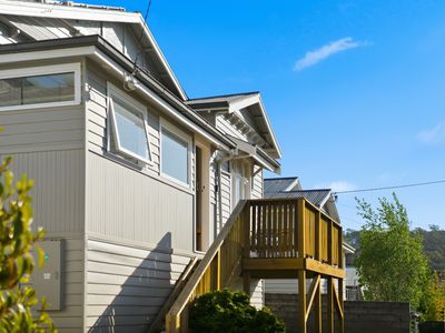 12 Leslie Place, South Launceston