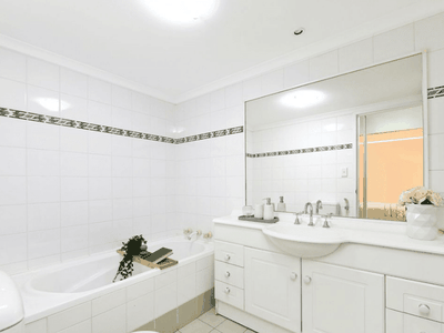 3D / 343 Anzac Parade, Kingsford