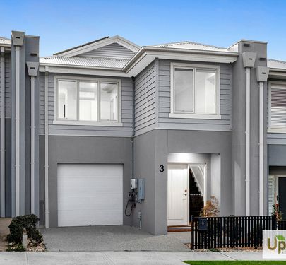 3 Tesla Grange, Clyde North