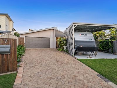 7 Karora Road, Beachmere