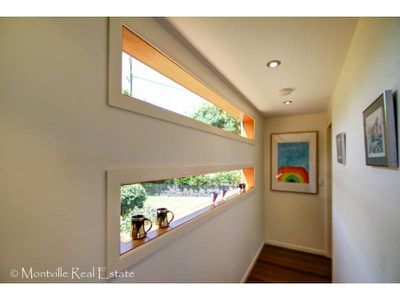 254 Western Avenue, Montville