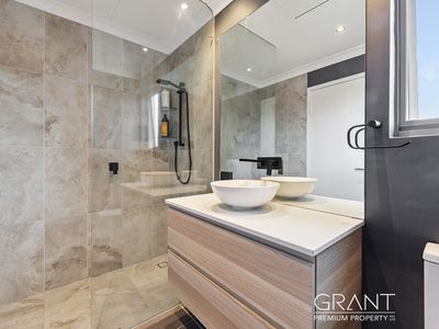 2 Japonica Way, Murdoch