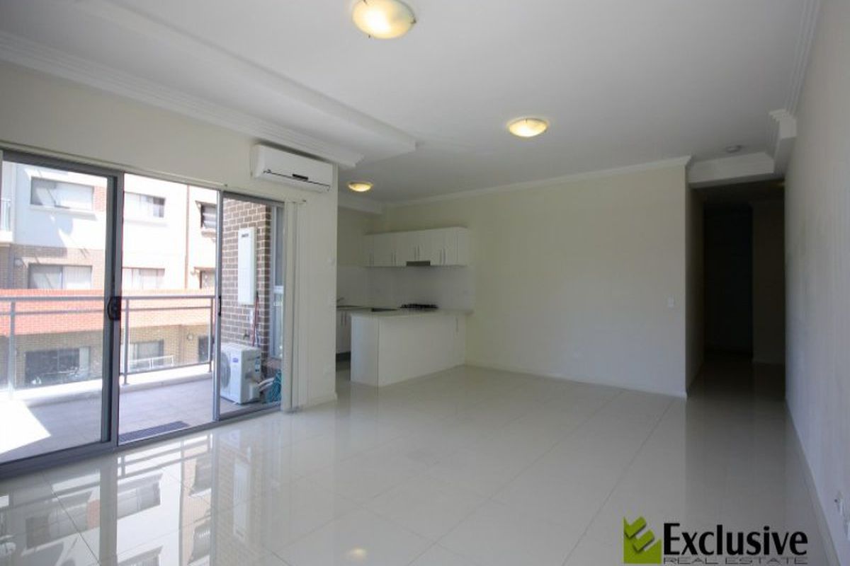 68 / 24 Lachlan Street, Liverpool