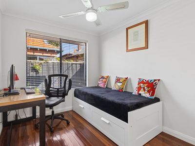 64A London Street, North Perth