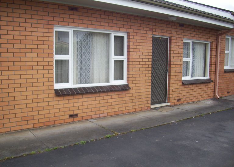 UNIT 2 / 35 ALEXANDER STREET, Mo...