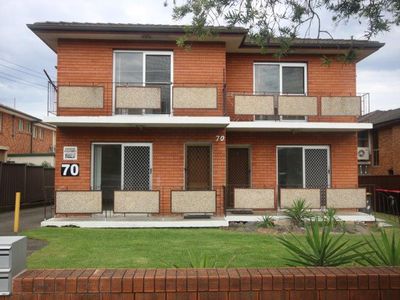 1 / 70 Wangee Road, Lakemba