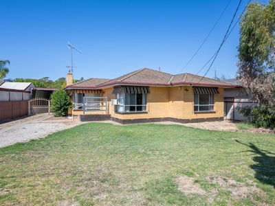 64 Guthrie Street, Shepparton