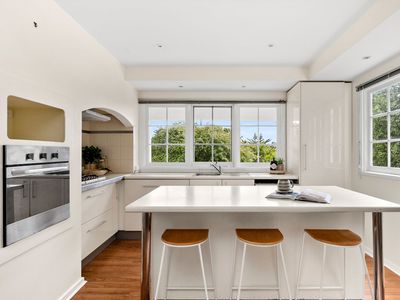 4 Heathfield Court, Newtown