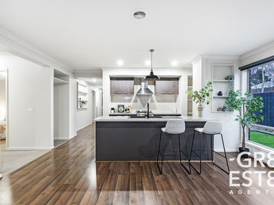 31 RANFURLIE BOULEVARD, Cranbourne West