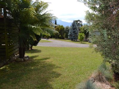 14-16 Young Crescent , Tawonga South