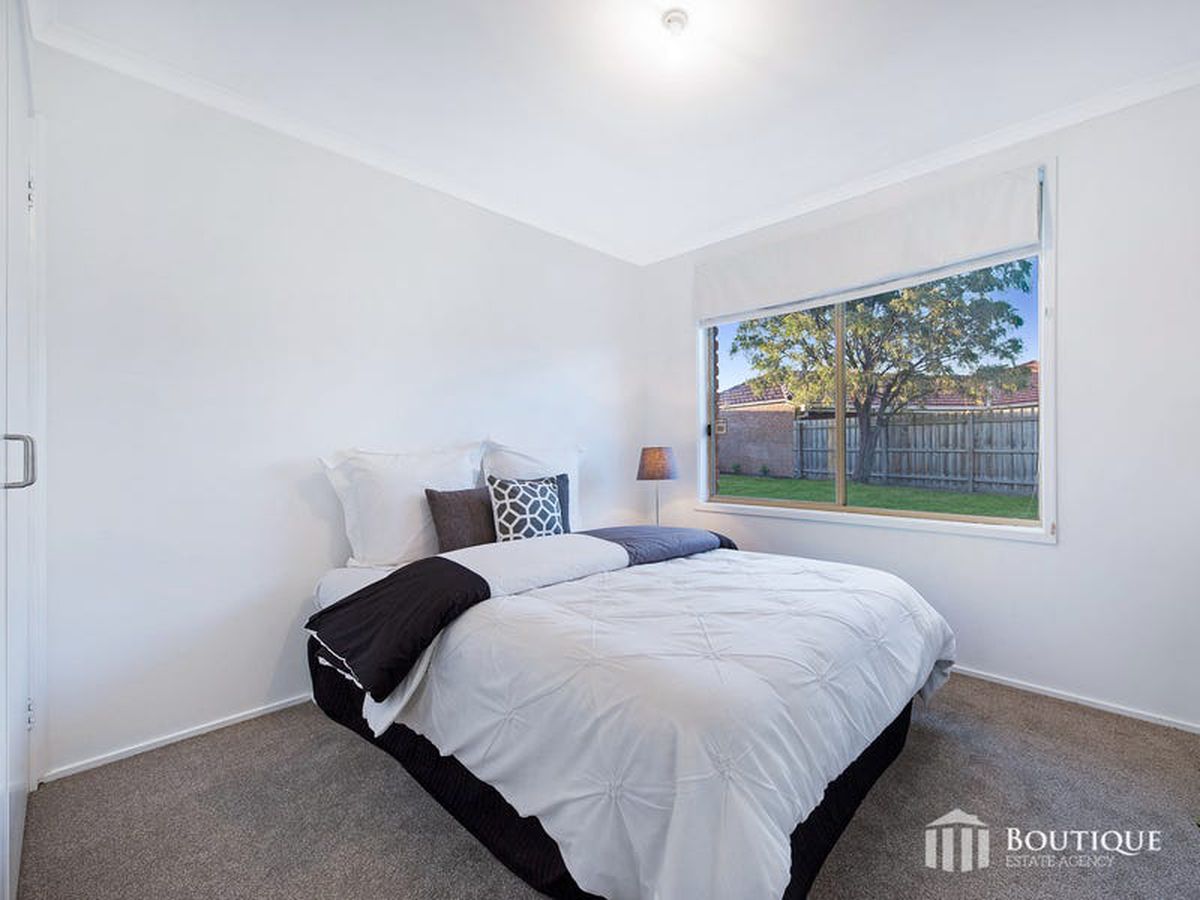 52 Bellbrook Drive, Dandenong North