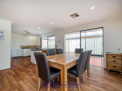 16 Cataby Place, Tapping