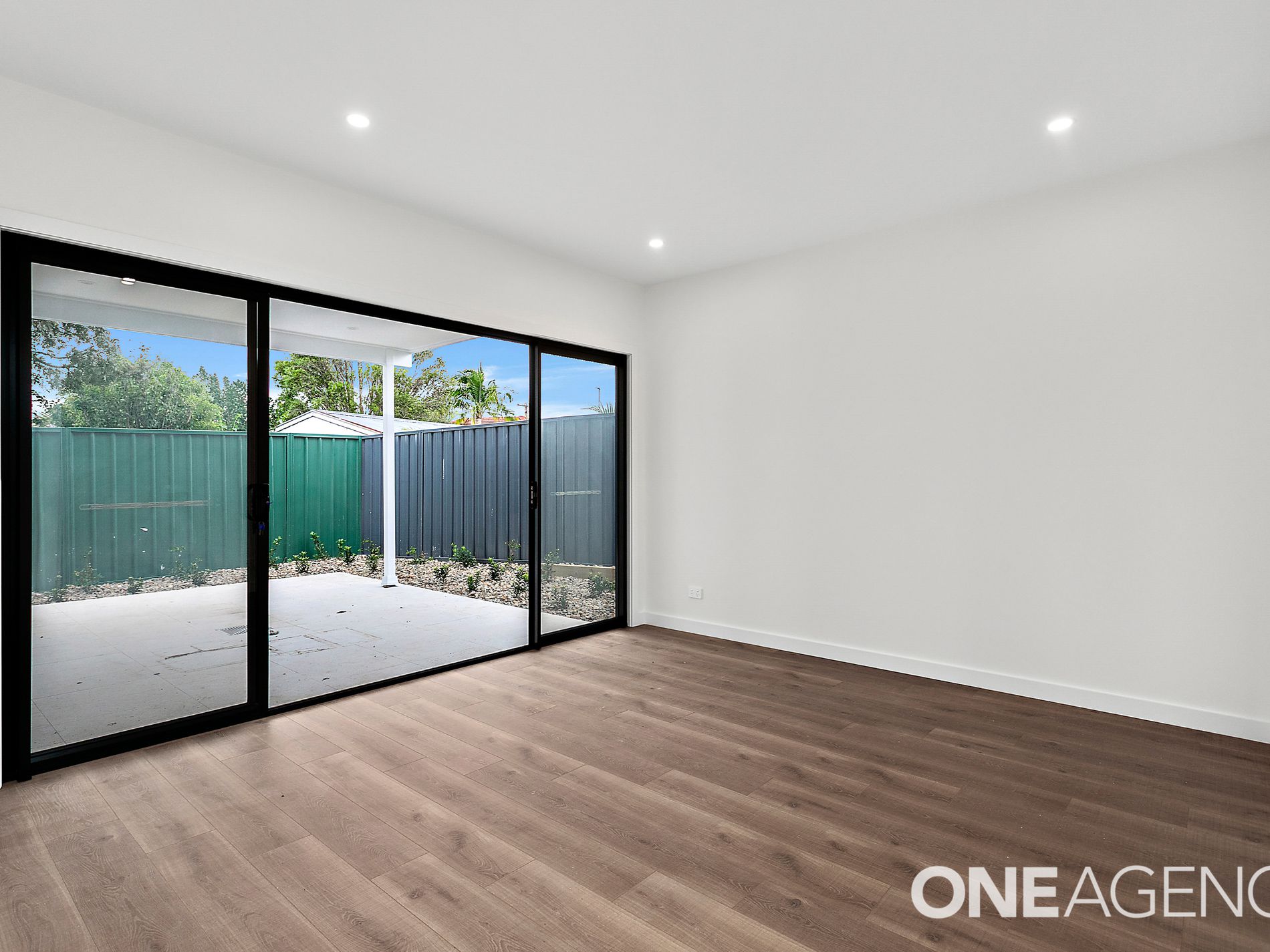 3 / 19 King Street, Lake Illawarra