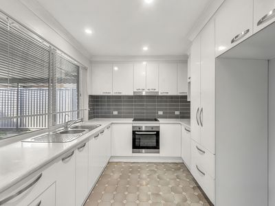34 JONQUIL CIRCUIT, Flinders View