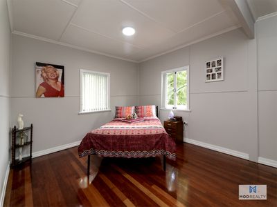 2 Hubert Street, Dinmore