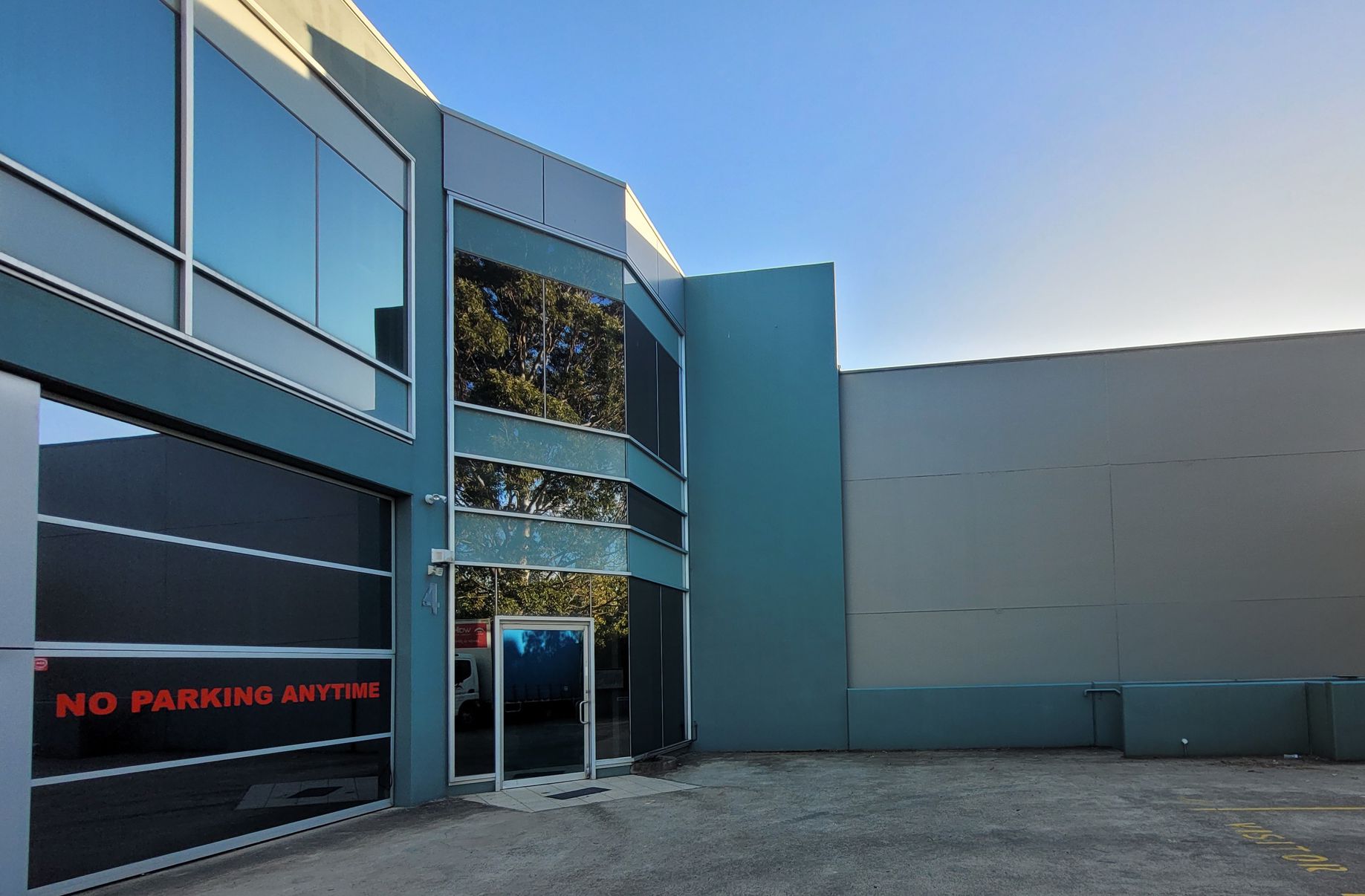 4 / 12 Chaplin Drive, Lane Cove Kennedy Learmont