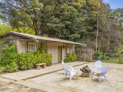 325 Bakers Creek Road, Lucaston