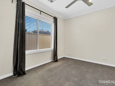 2 / 79 East Avenue, Allenby Gardens