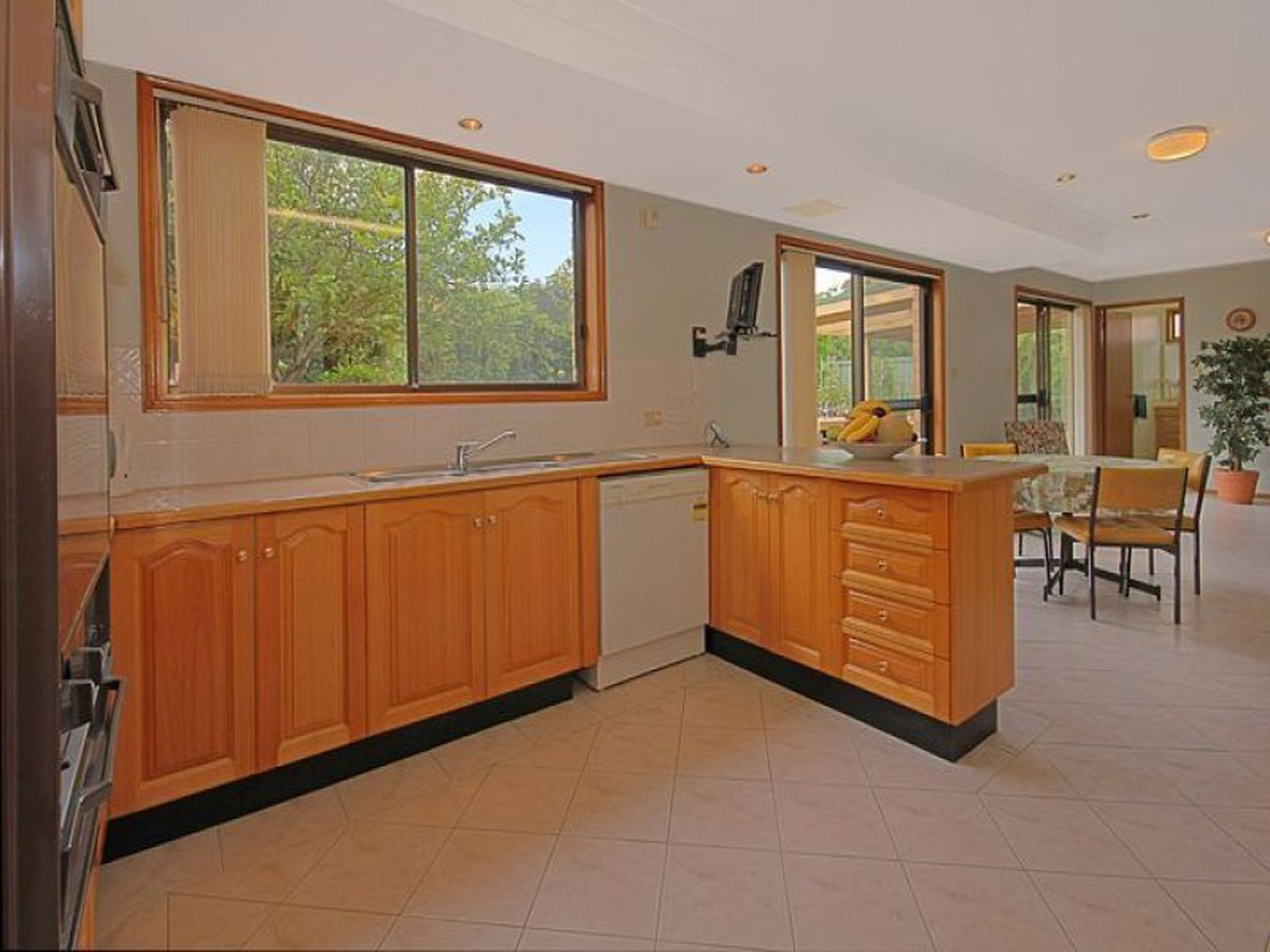 3 Bonnie Troon Close, Dolphin Point