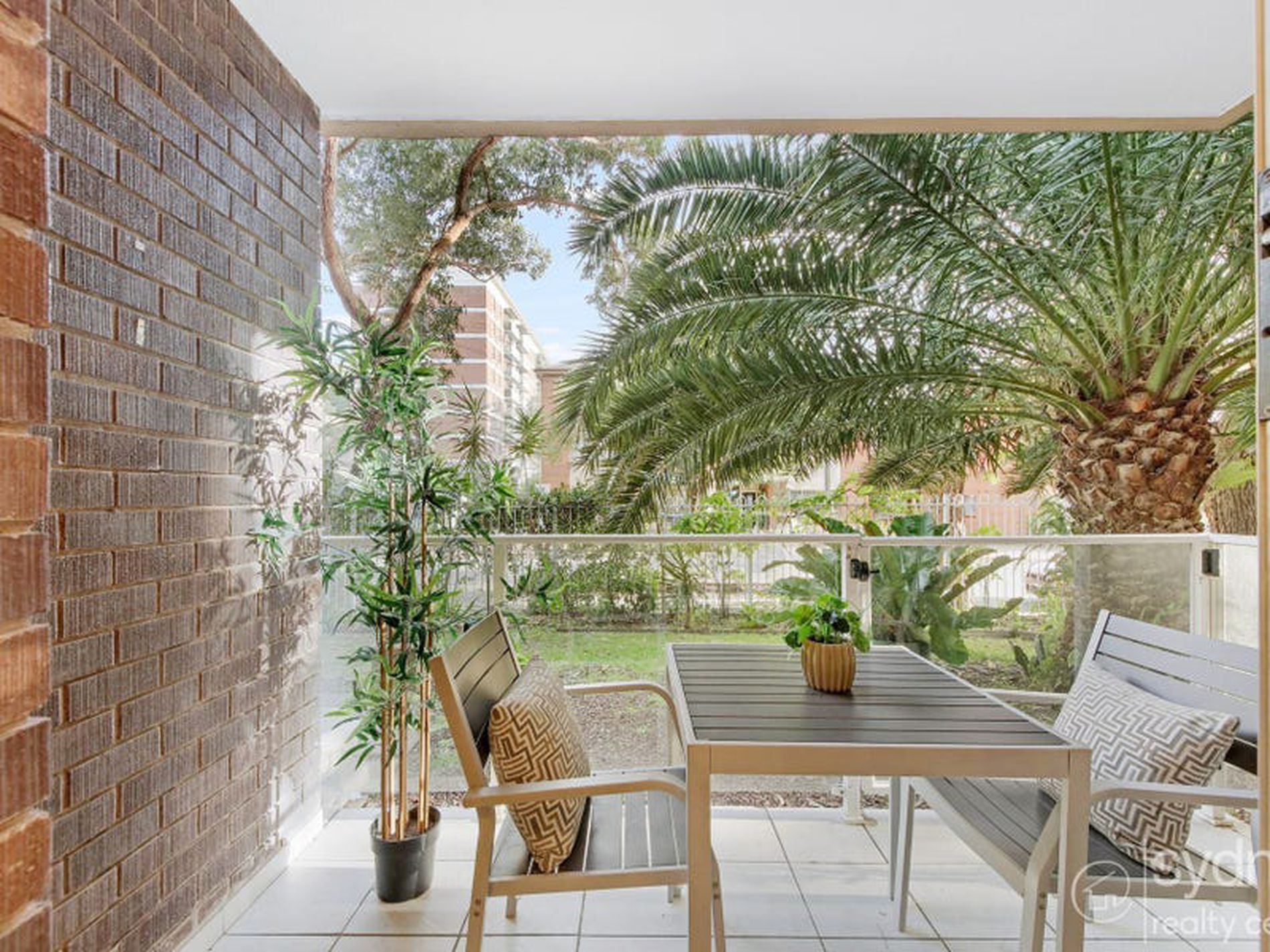 2 / 28 Evans Avenue, Eastlakes