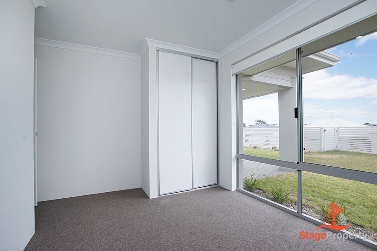 8 Hibiscus Street, Hammond Park