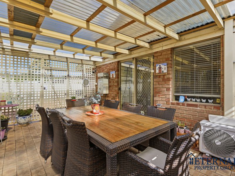 13 Hybanthus Road, Riverton