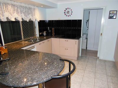 2 / 12 Farne Court, Daisy Hill
