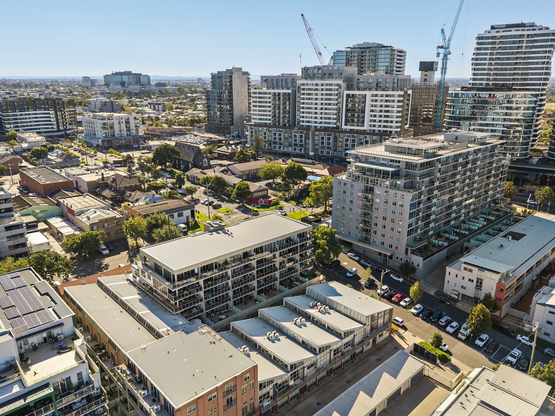 8 / 5 Saltriver Place, Footscray