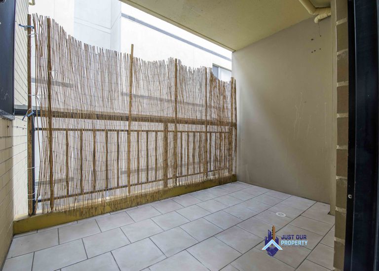 550 / 2 French Ave, Bankstown
