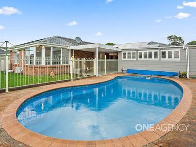 17 Amanda Place, Horsley