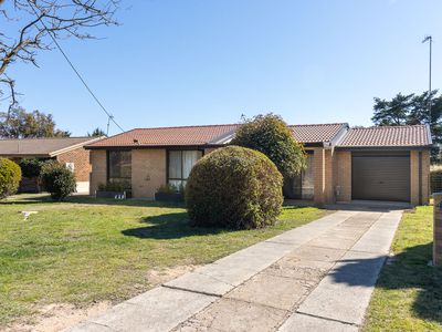 4 Mathews Place, Bungendore